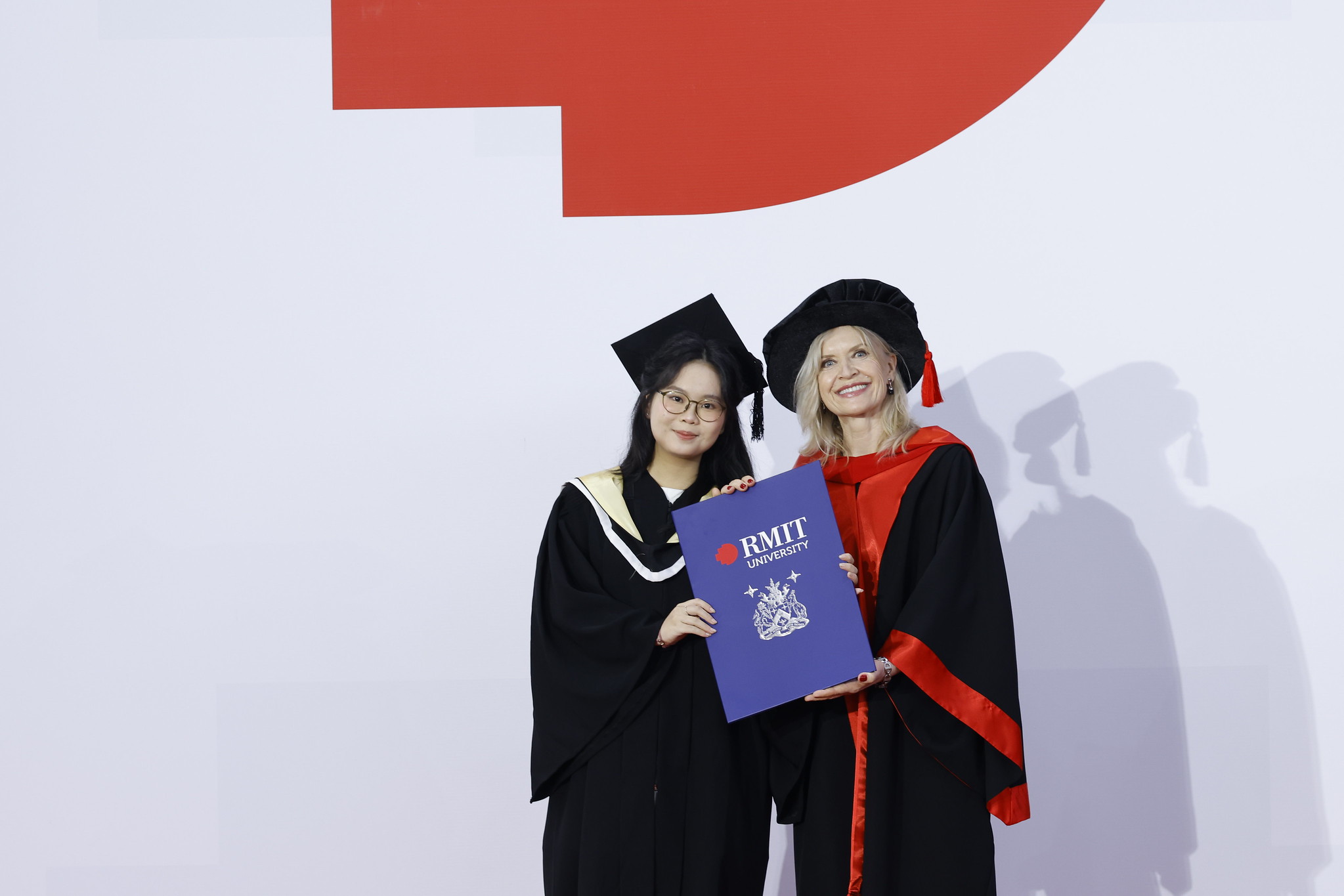 news-1-student-sets-a-path-back-to-education.jpg